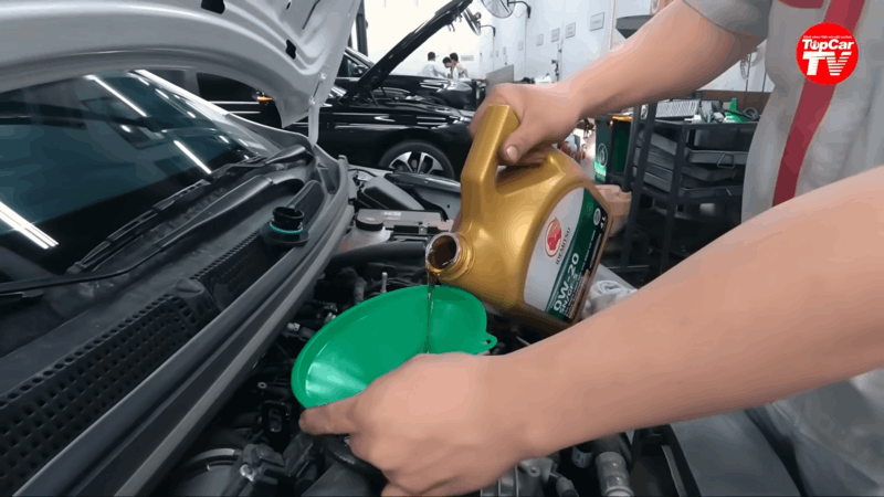 sản phẩm vệ sinh xe oto