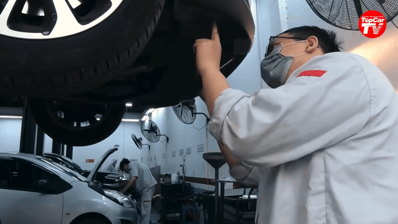 bảo dưỡng gầm xe ô tô