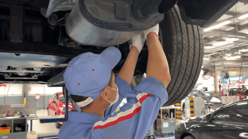 kiểm tra bảo dưỡng ô tô