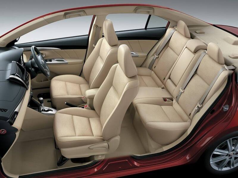 bảo dưỡng ghế da xe hơi tại lê gia auto