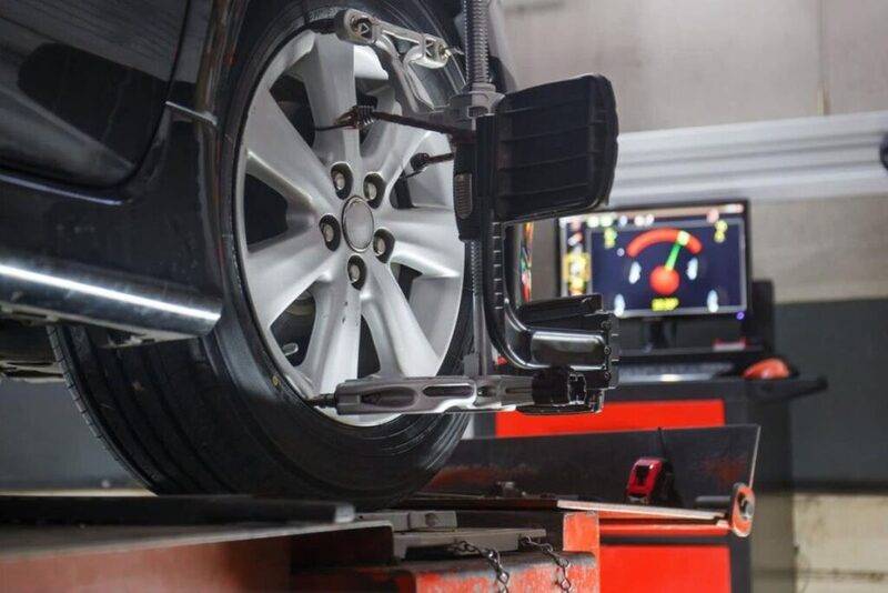 quy trình cân chỉnh bánh xe ô tô