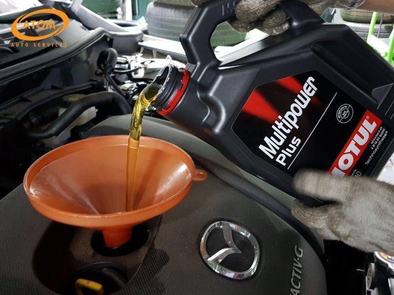 định kì thay đầu nhớt trên ô tô