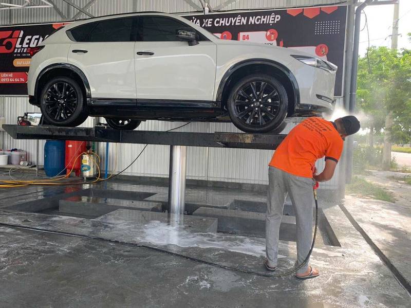 rửa xe ô tô chuyên nghiệp