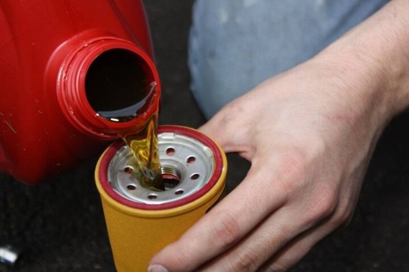 dịch vụ thay lọc dầu ô tô chuyên nghiệp