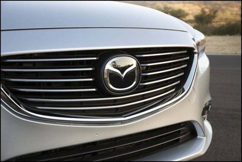 độ lưới tản nhiệt nâng cao giá trị cho xe hơi