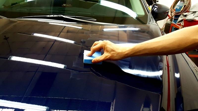 quy trình phủ ceramic chống xước bảo vệ ô tô