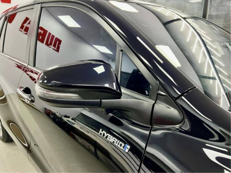 quy trình phủ ceramic bền màu cho ô tô