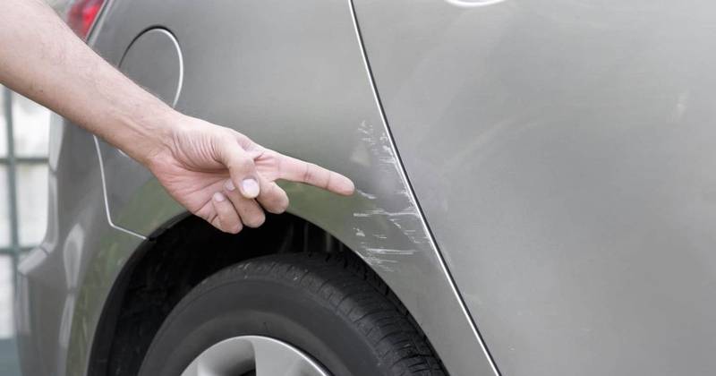 Những nguyên nhân khiến xe ô tô bị trầy xước