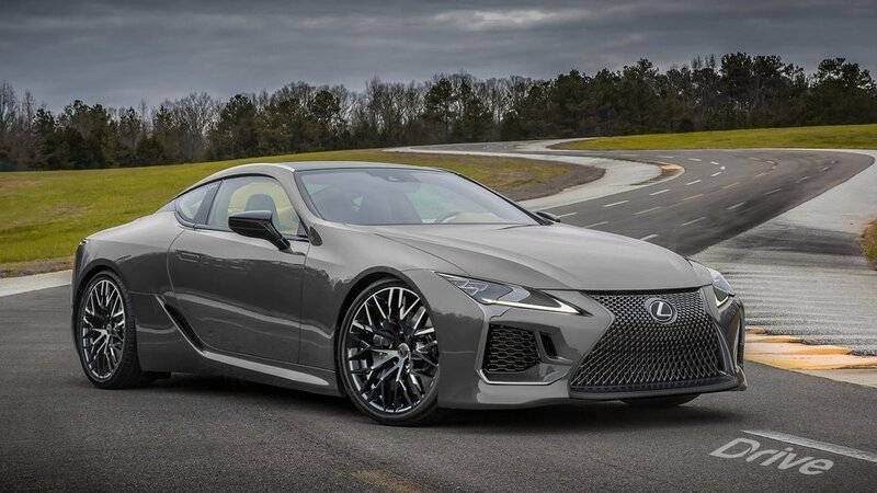 Lý do nên làm mới cho xe ô tô tại Huế