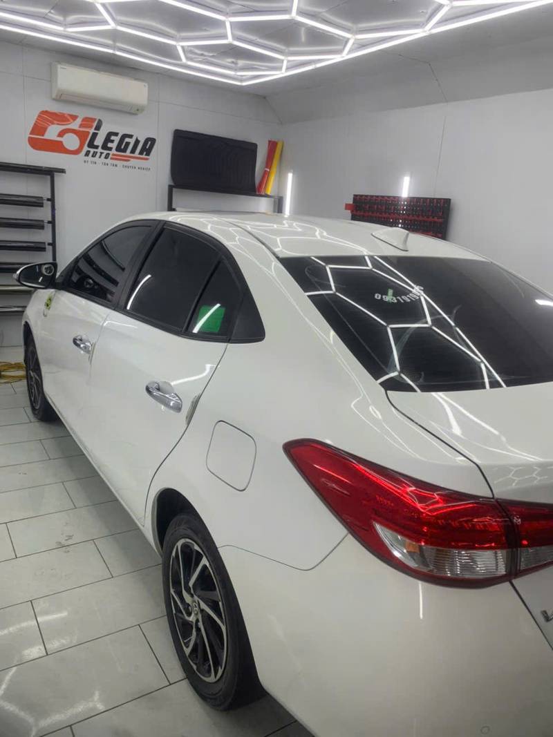 Lý do nên giữ cho lớp sơn ô tô luôn bóng đẹp