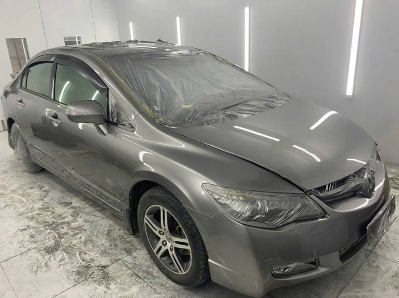 Lựa chọn phương pháp xử lý trầy xước và sơn xe ô tô phù hợp