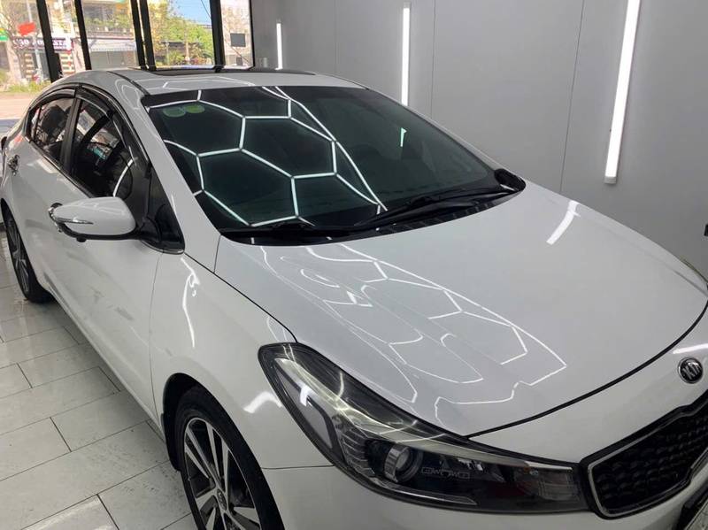 Các phương pháp xử lý trầy xước và sơn xe ô tô khác nhau hiện nay