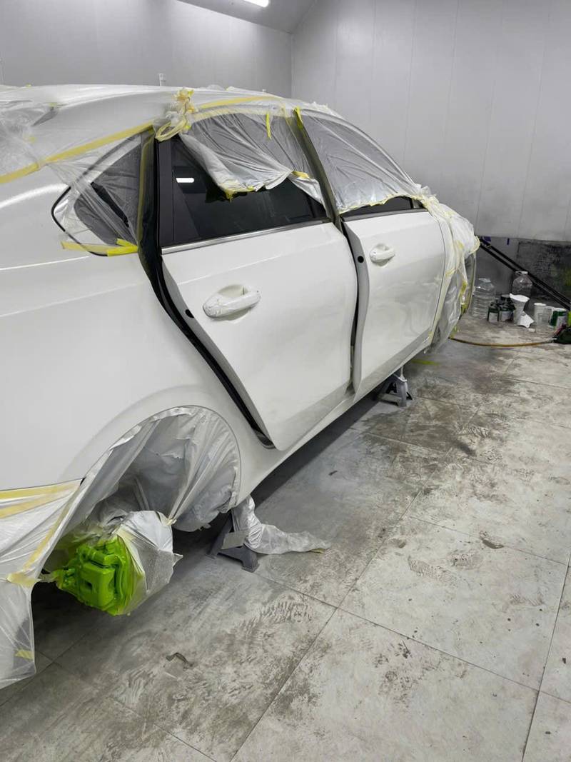 Quy trình xử lý trầy xước và sơn lại ô tô đúng cách