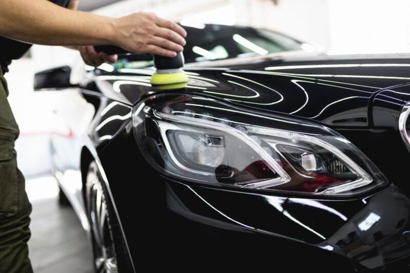 Cách chăm sóc lớp sơn xe sau khi sơn lại